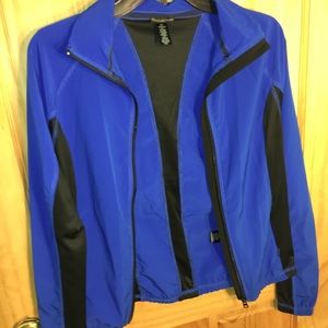 Athletic/active wear collared zip up sweater